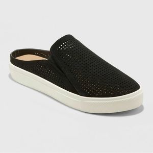 Universal Threads Slip On Sneaker